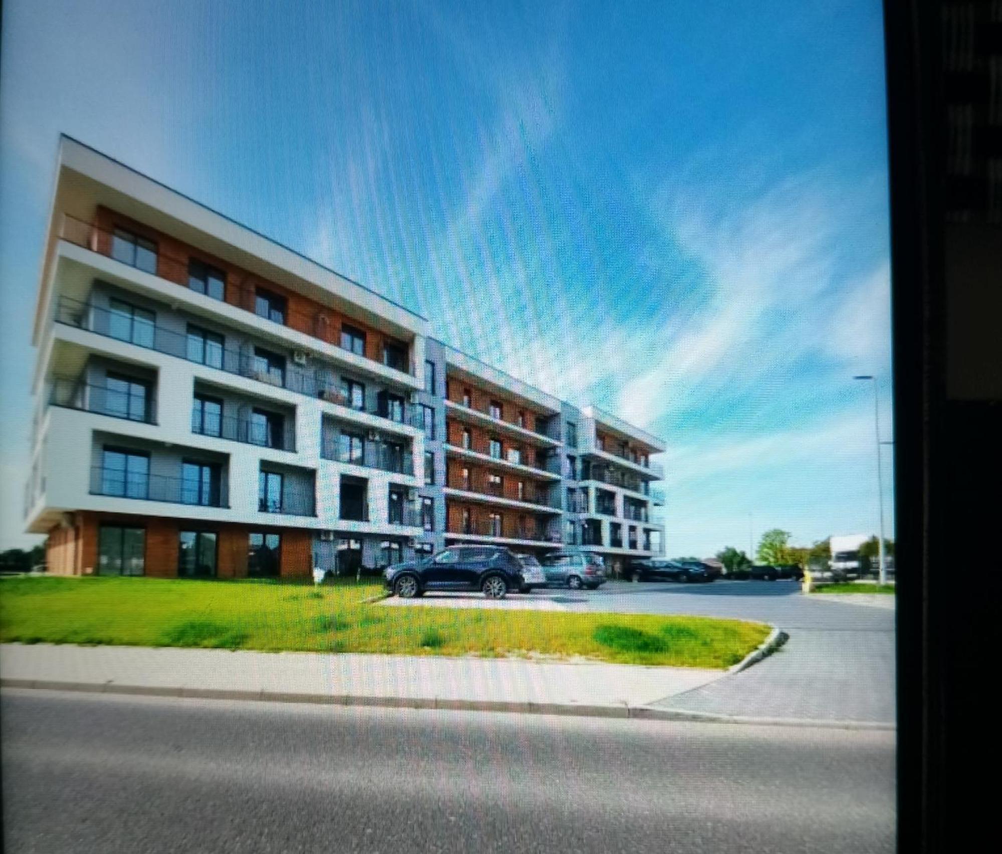 Good Rest In 52 Apartment Zator Luaran gambar